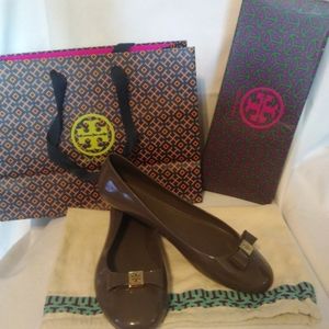 Tory Burch Gray jelly shoe (Authentic)
